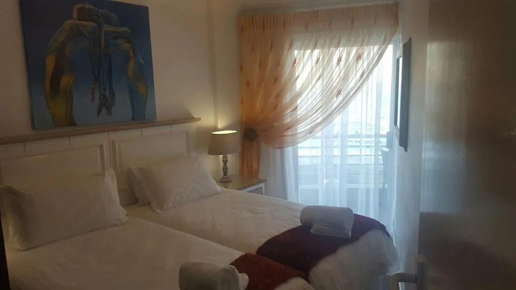 A 703 The Bay Apartment Bloubergstrand