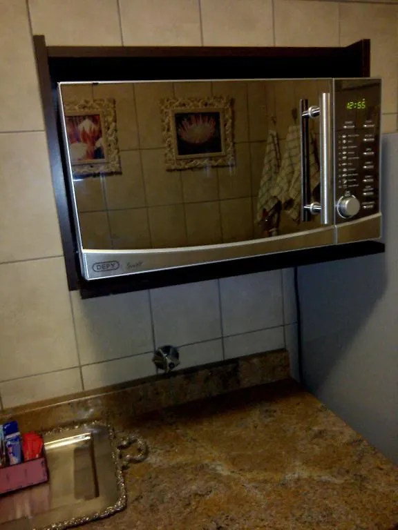 A 703 The Bay Apartment Bloubergstrand